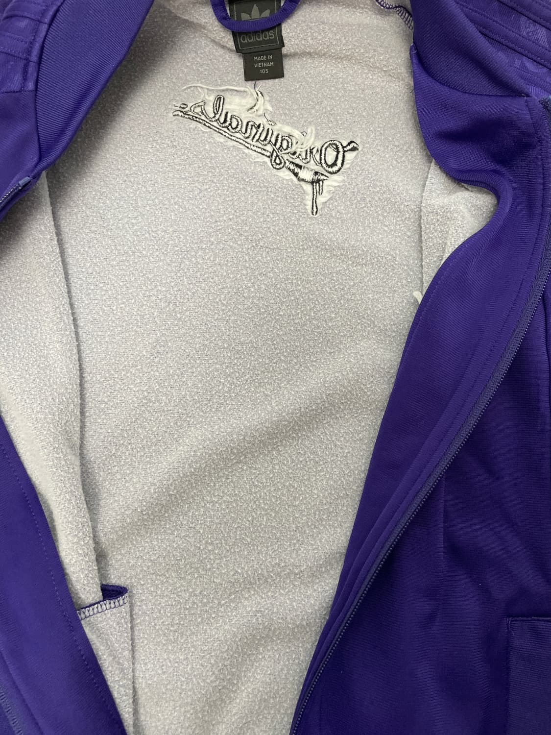 아디다스 오리지널 보라색 트랙탑 105 상품이미지4