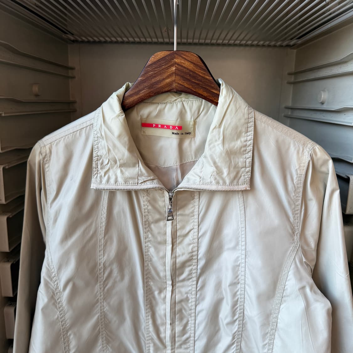 프라다 스포츠 폴리쉘 자켓 상품이미지3
