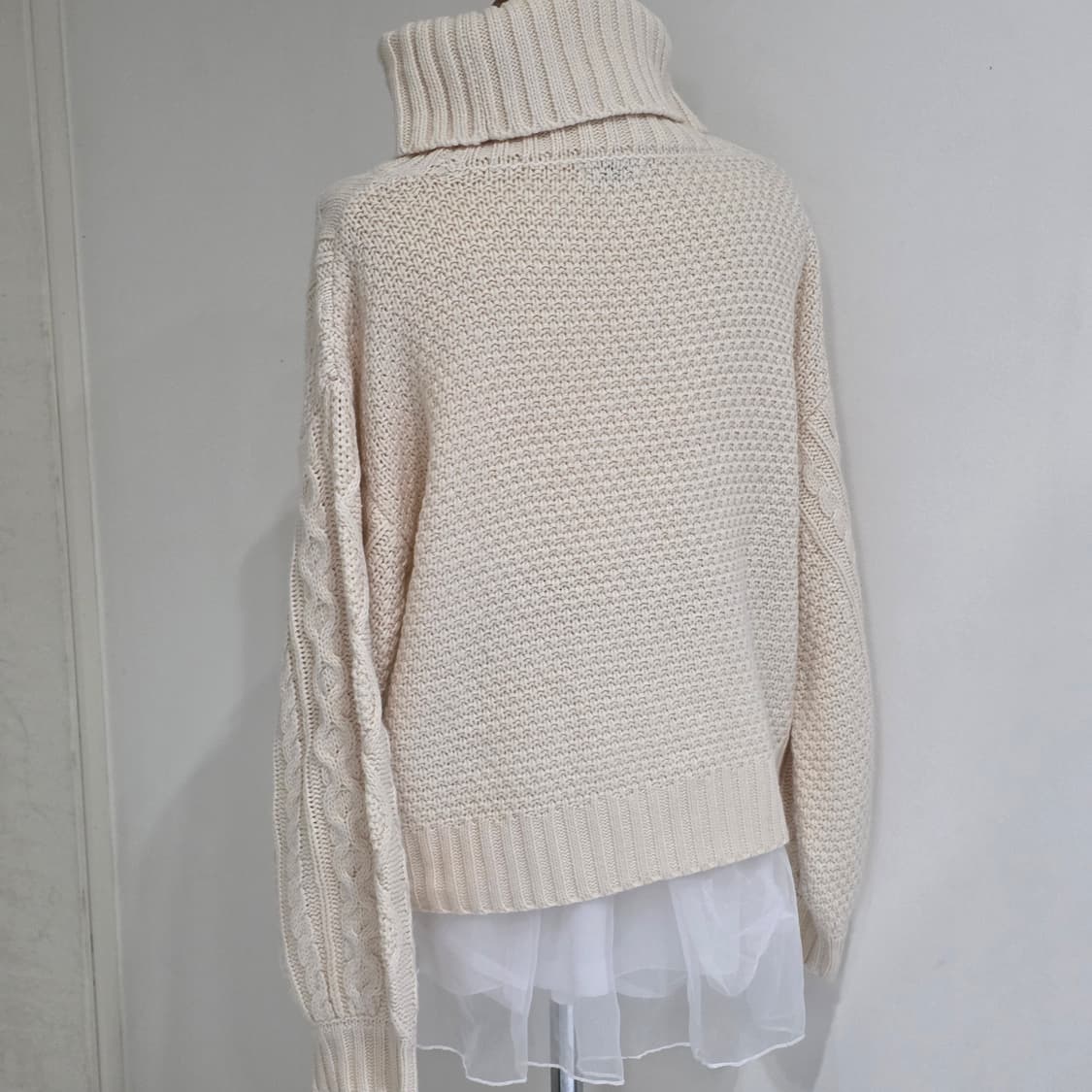 일본 잉그니 빈티지 라떼갸루 아이보리 꽈배기 니트스웨터 상품이미지3