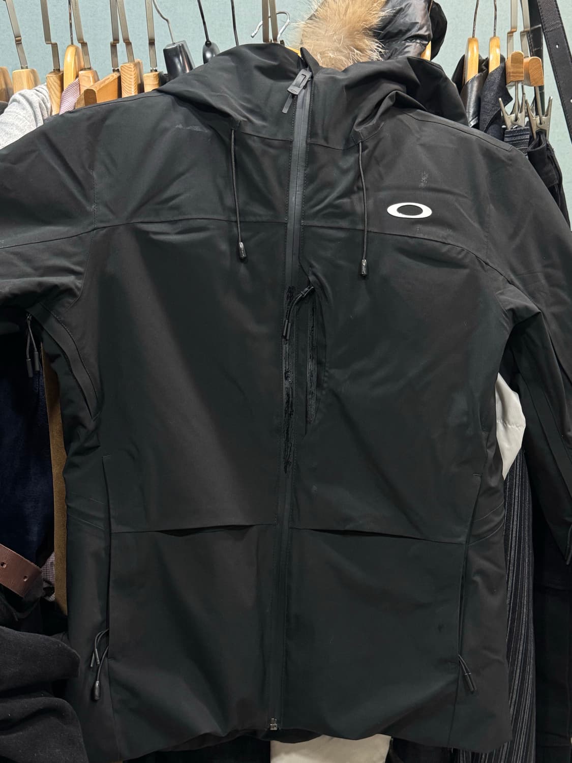 오클리 스키파카 패딩 판매합니다 (우먼즈) 상품이미지4