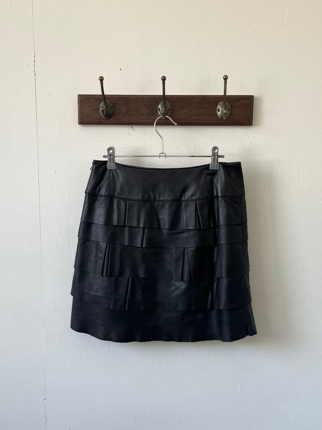 WOOD&PECKER 레더 프릴 스커트 상품이미지2