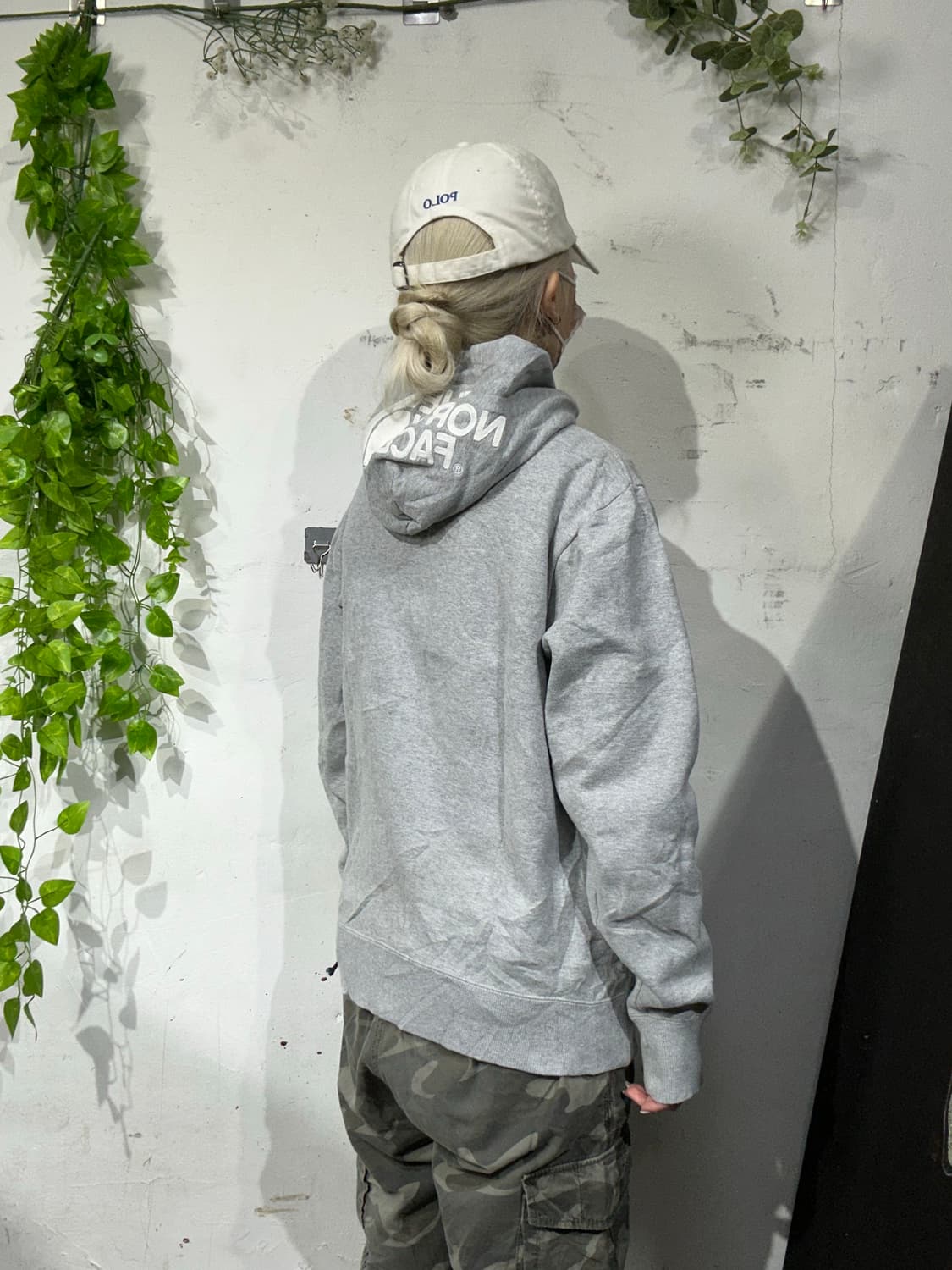 노스페이스 그레이 일본판 오버핏 후드집업 S 상품이미지3