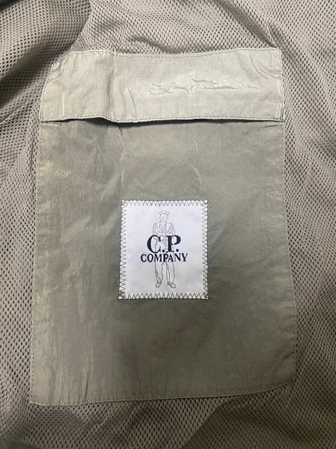 (새상품) cp컴퍼니 나일론 오버셔츠 상품이미지6