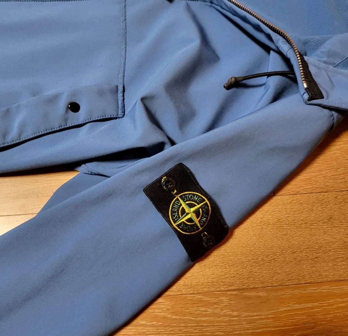 스톤아일랜드 소프트쉘  상품이미지2