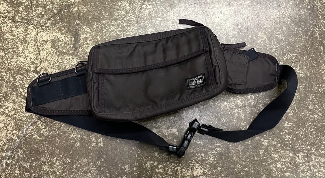 요시다 포터 다크브라운 웨이스트백 상품이미지2