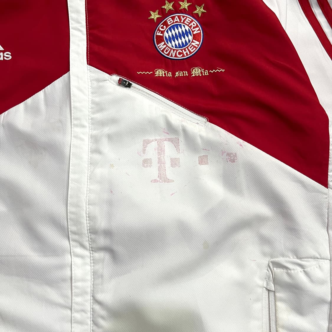 아디다스 바이에른뮌헨 윈드브레이커 상품이미지5