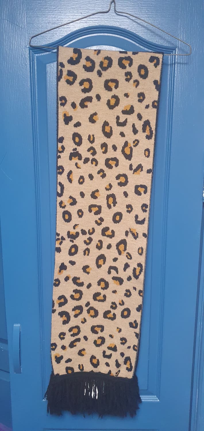 오프화이트 목도리 상품이미지2