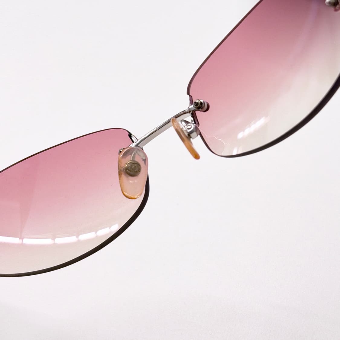 00's 샤넬 4002 림리스 무테 선글라스  상품이미지3