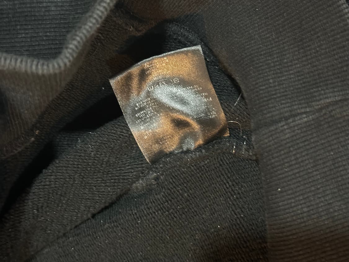 아미 하트로고 블랙 맨투맨 상품이미지3