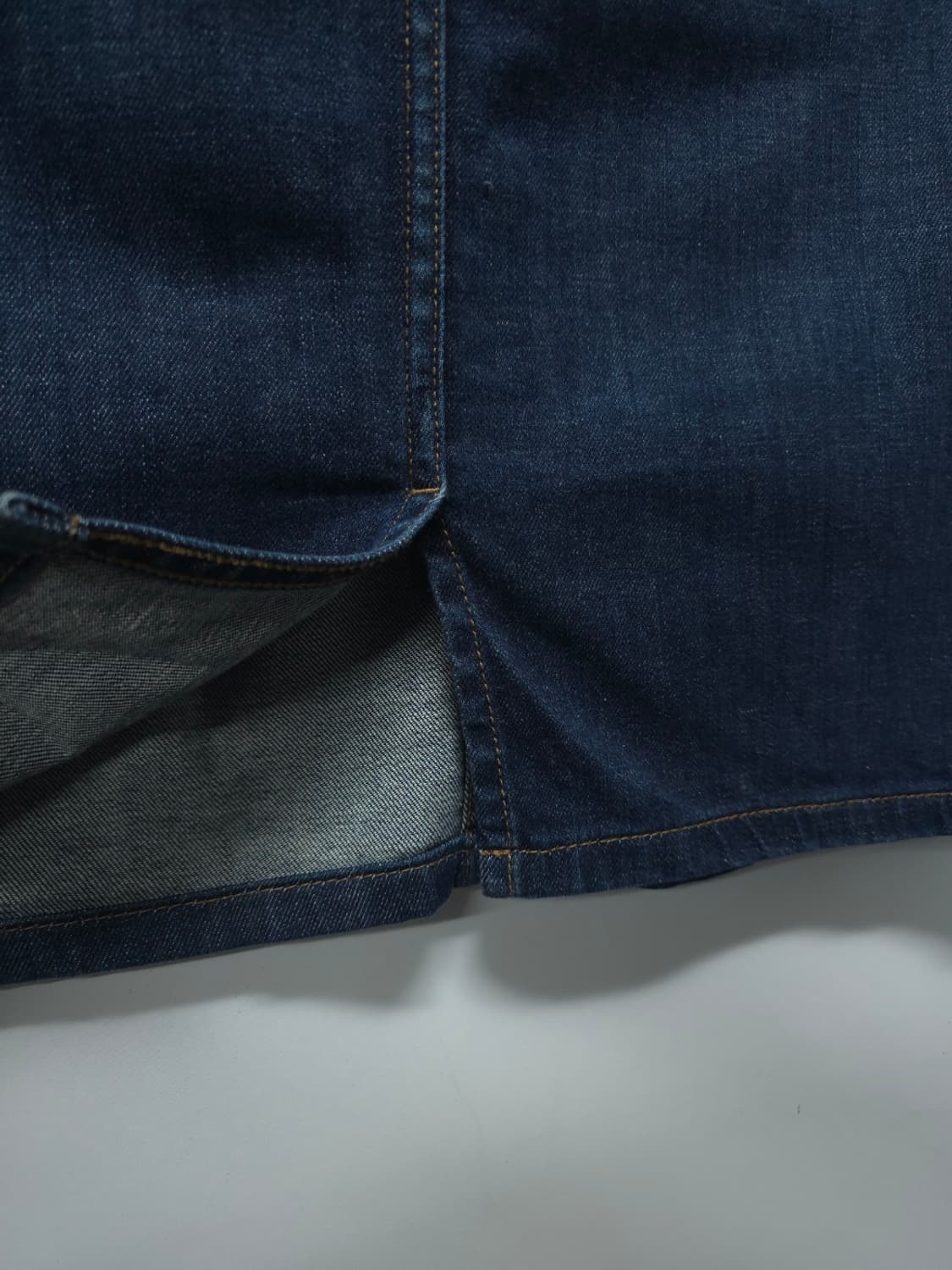 타미힐피거 ROME 레귤러 핏 데님 스커트 (29) 상품이미지8