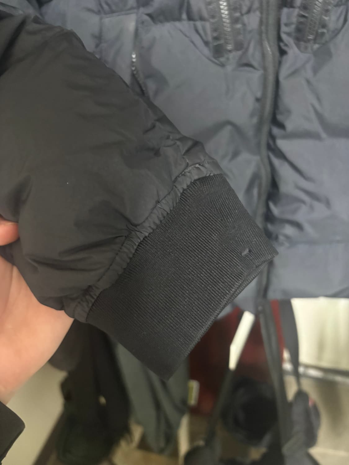 스톤아일랜드 크링클랩스 패딩 S 상품이미지4