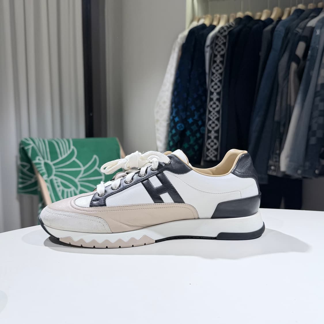 40.5 / 에르메스 트레일 카프스킨 스웨이드 스니커즈 상품이미지4