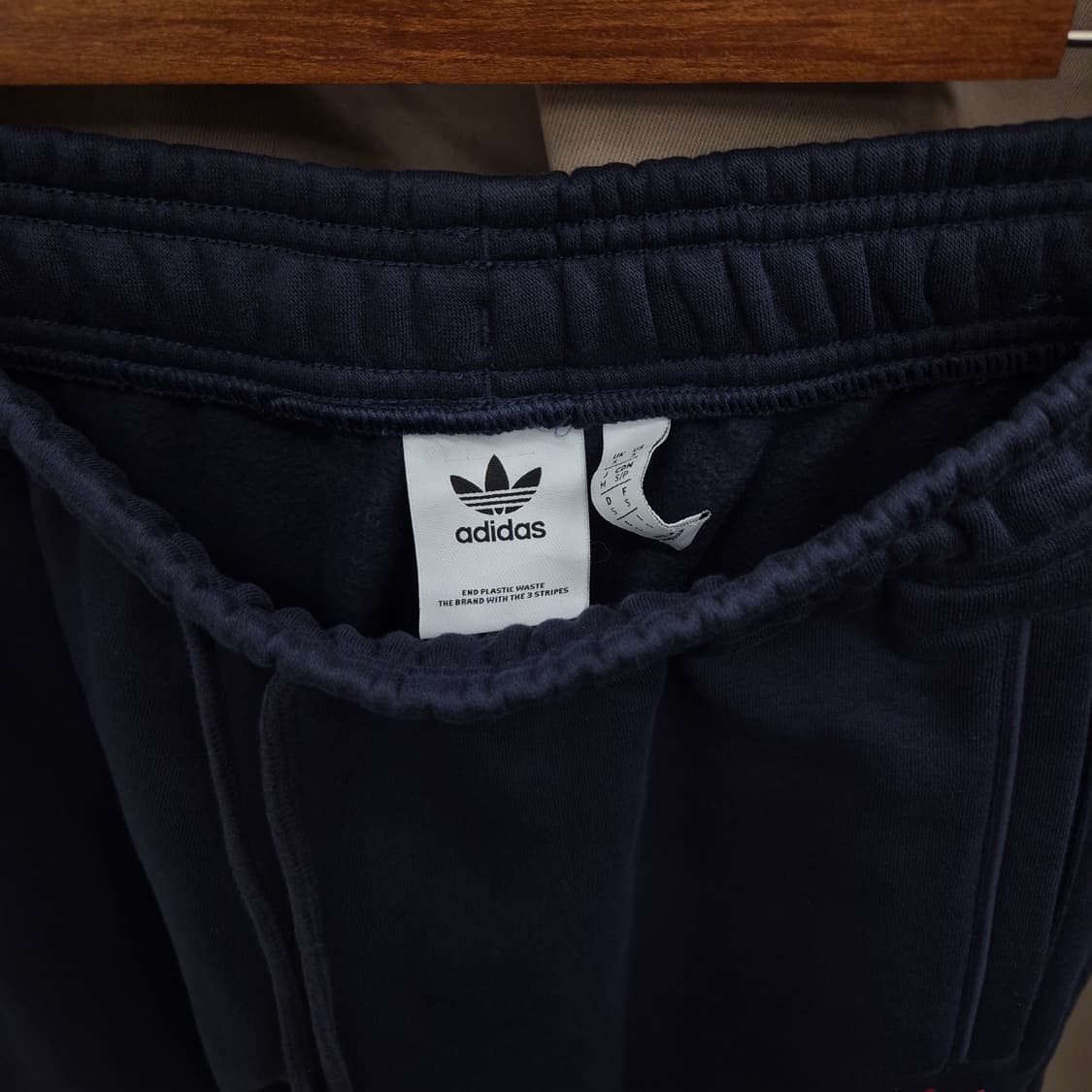 아디다스 파이어버드 조거팬츠 M 상품이미지3