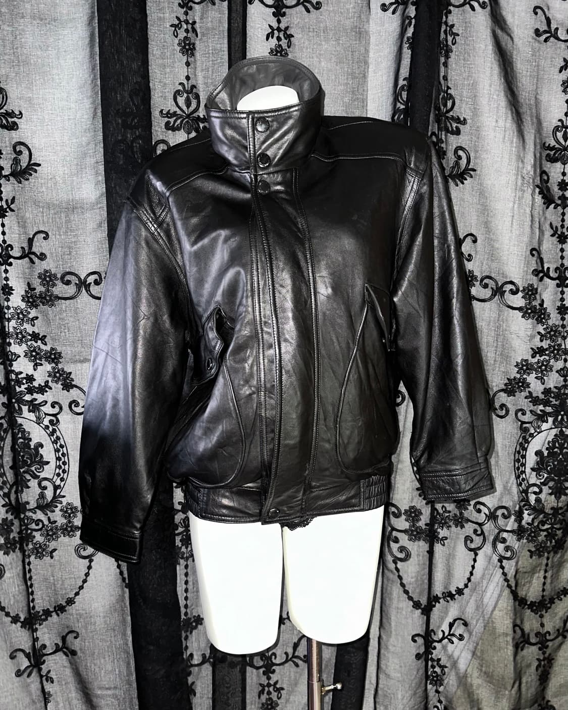 black sheepskin Bomber 상품이미지2