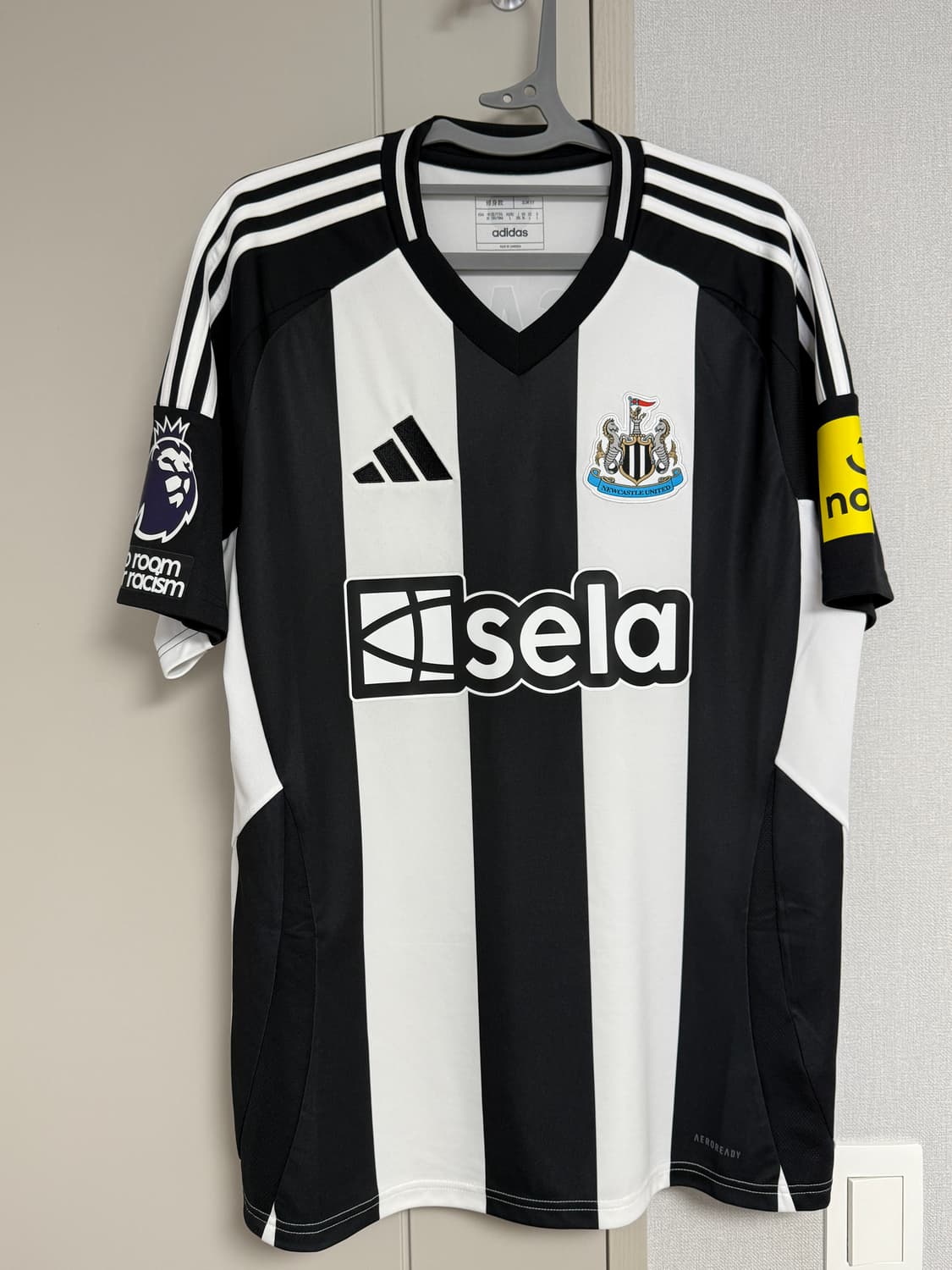 24-25 뉴캐슬 HOME 유니폼 이삭 마킹 XL 상품이미지1