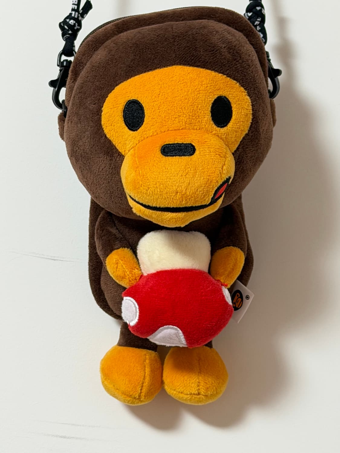 베이프 마일로 버섯 모바일백 상품이미지2