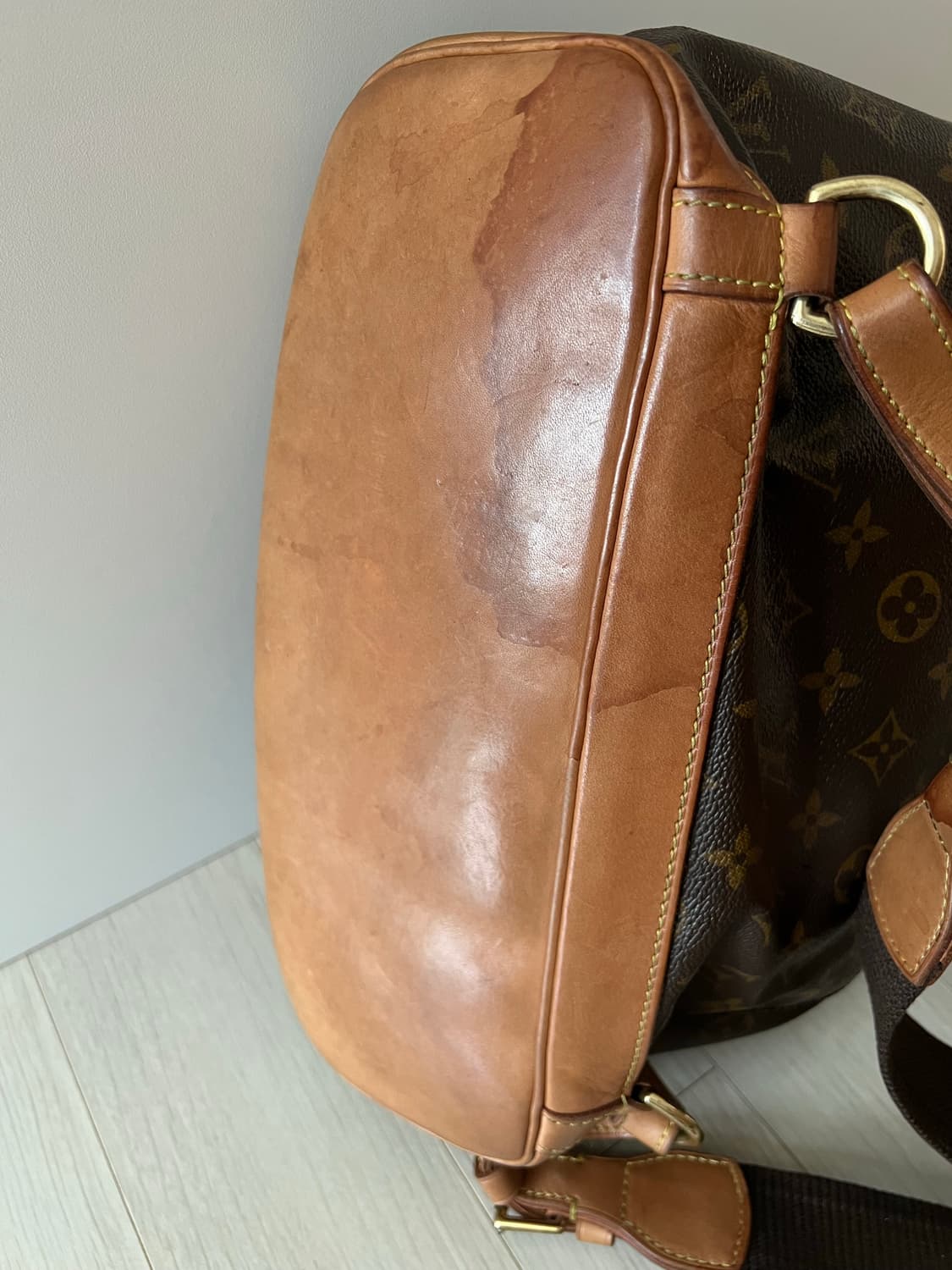 루이비통 몽수리 백팩 상품이미지5