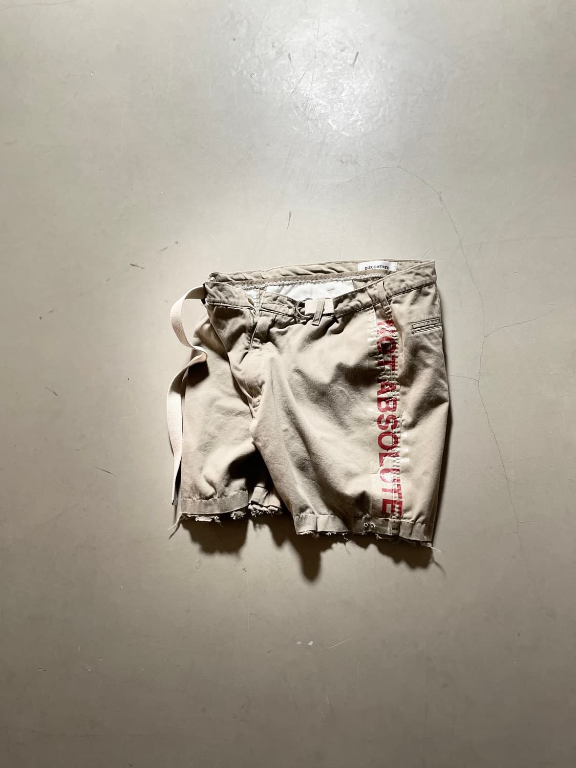 Discovered Custom Cut-Off Chino Shorts 상품이미지2