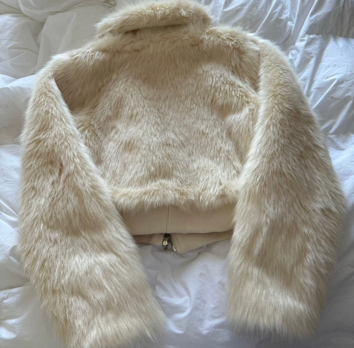 glowny 글로니 리반 퍼자켓 아이보리 상품이미지5