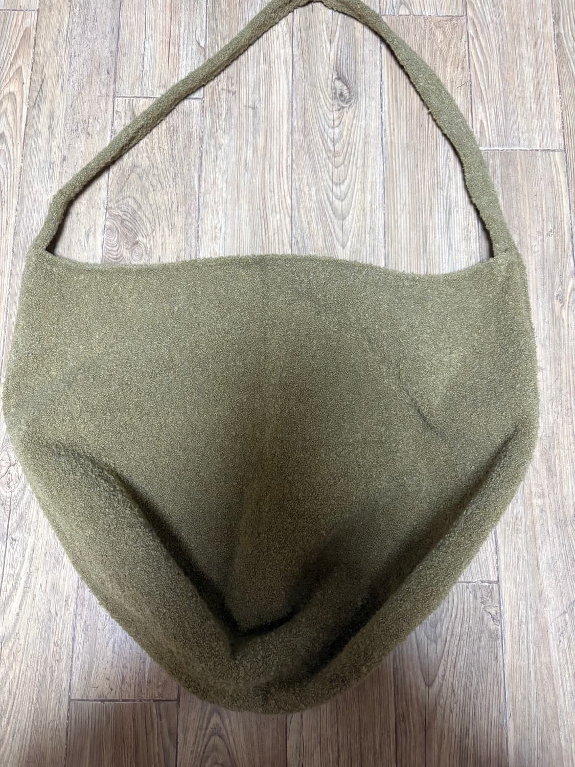 샵페어리 카키색 덤블 숄더백 상품이미지2