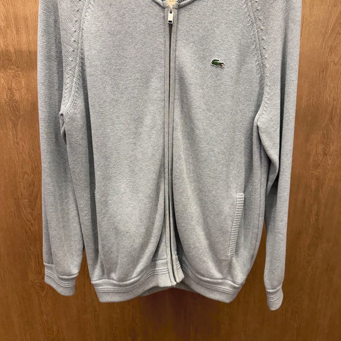 라코스테 니트 집업 가디건 로고 자수 디테일 레귤러핏 라이트 그레이 상품이미지5