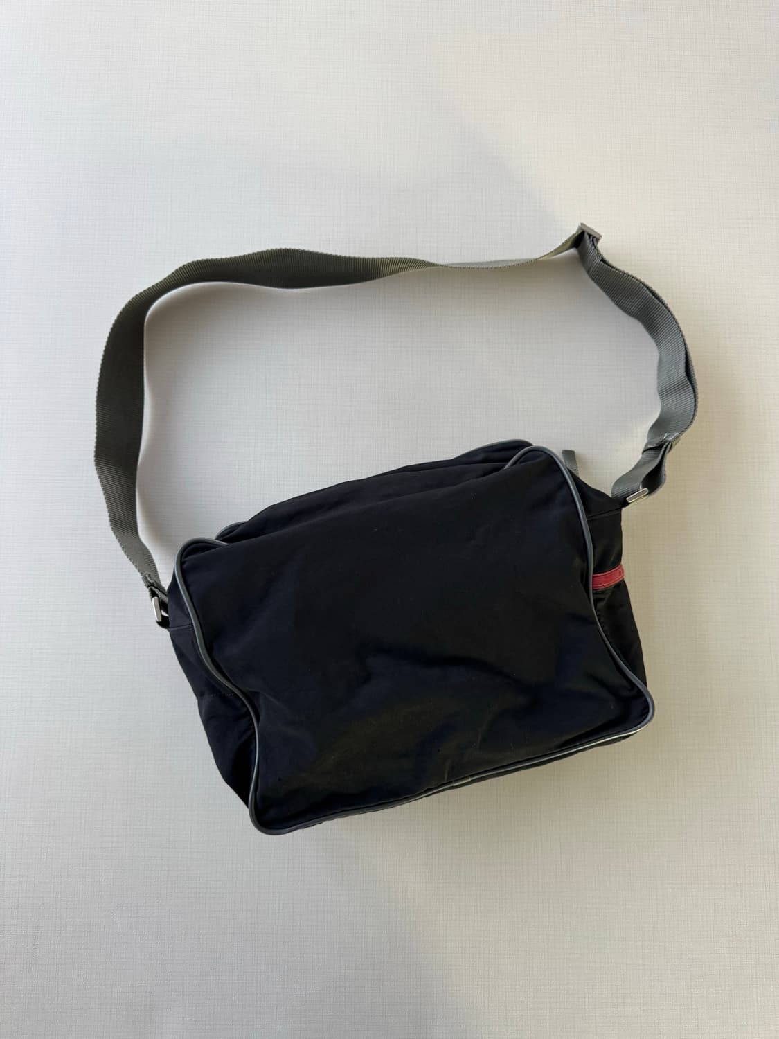 00s 프라다 사이드백 상품이미지1