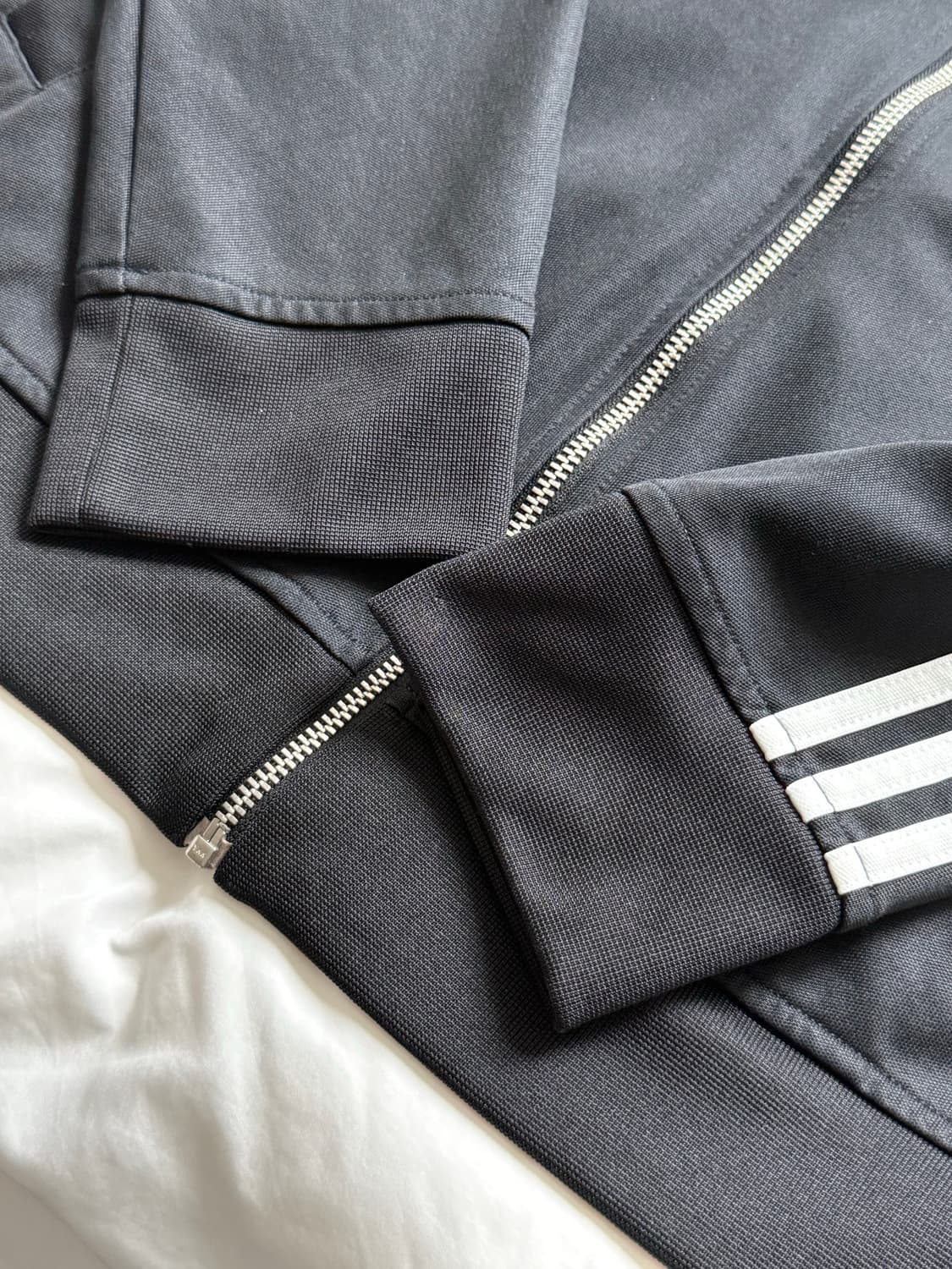 아디다스 화이트•블랙 흰검 83유로파 져지 상품이미지5