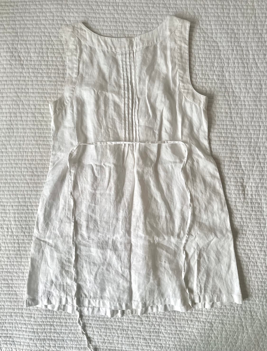 알록달록 단추 핀턱 화이트 나시 민소매 바선생 레이어드 모리걸 원피스 상품이미지8