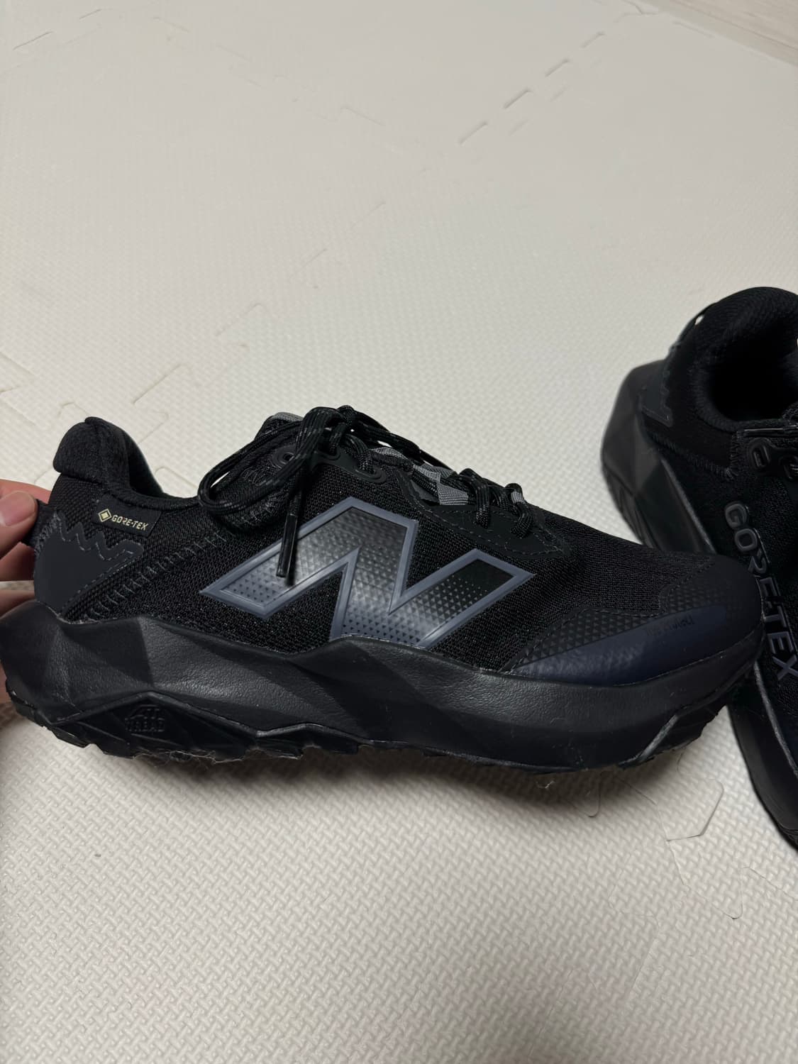 일본 뉴발란스 DynaSoft Nitrel v6 GORE‑TEX 상품이미지2