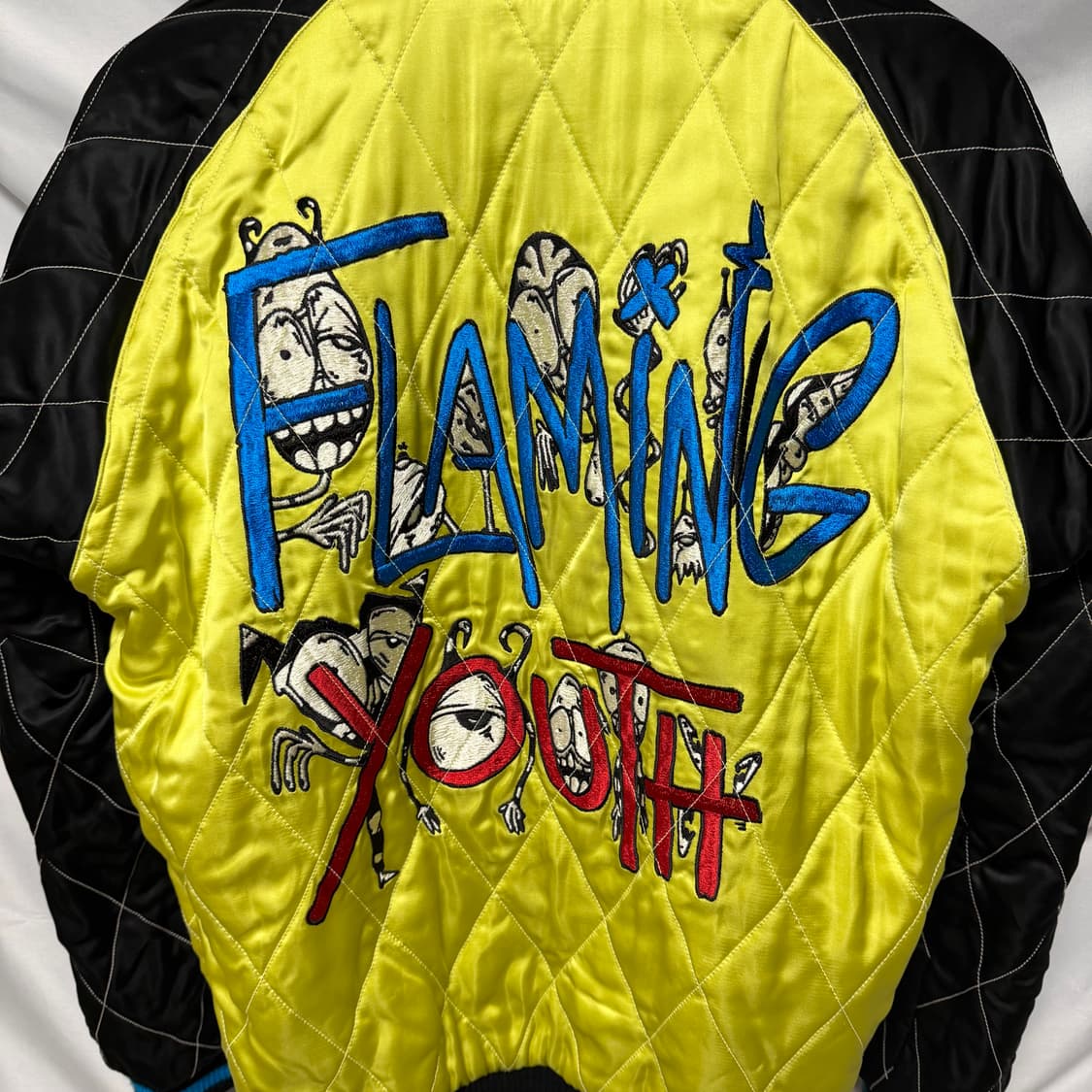 1450판매/새상품 크롬하츠 리버서블 매티보이 스카쟌 봄버 집업 상품이미지5