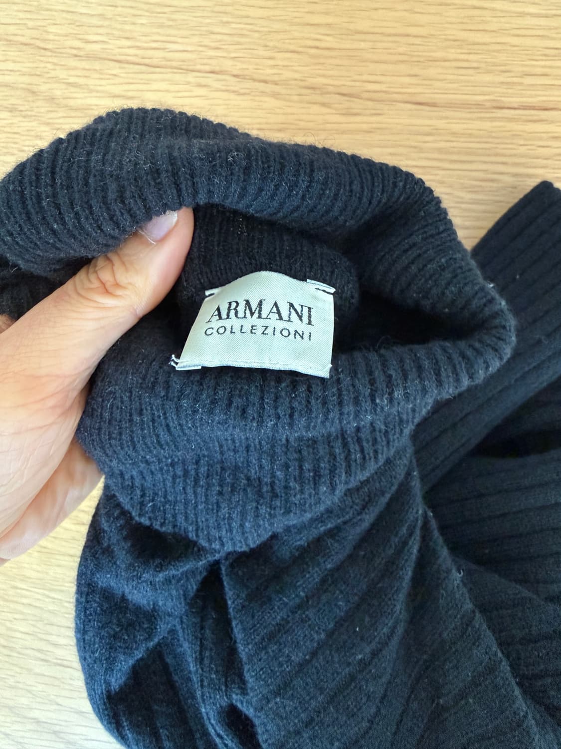 아르마니 꼴레지오니 (Armani Collezioni) 터틀넥 니트 상품이미지5