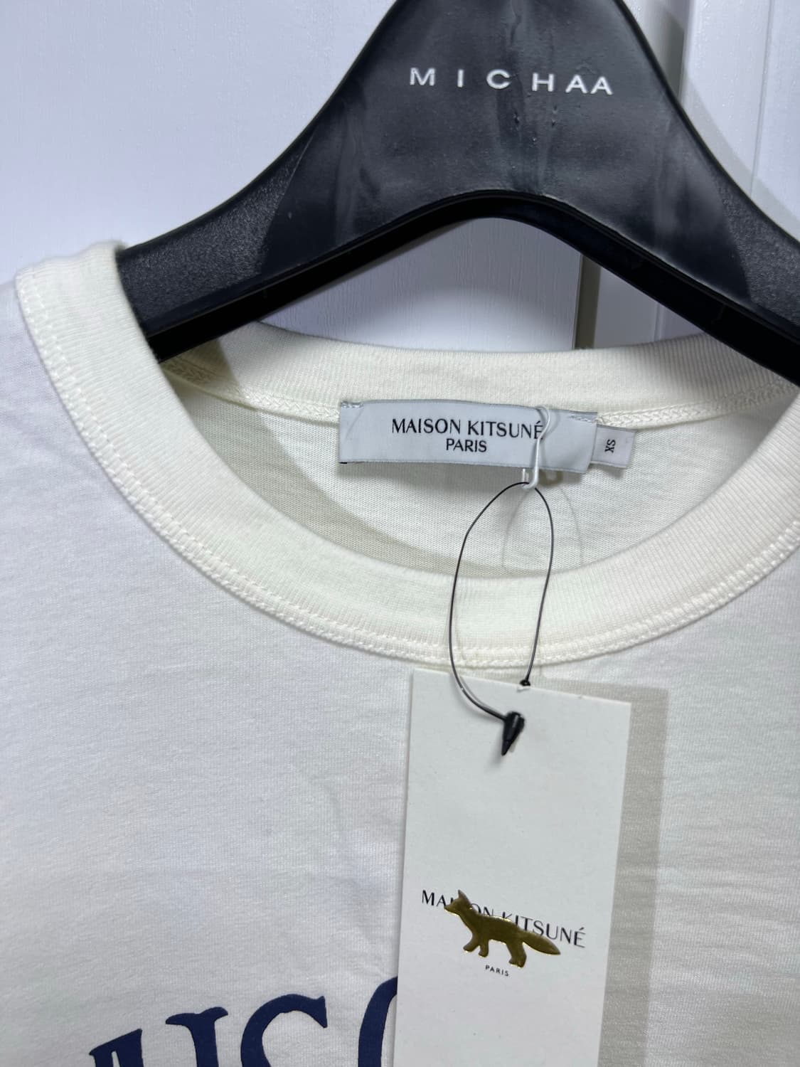 새상품) 메종키츠네 ssense 로고 반팔 티셔츠 상품이미지3