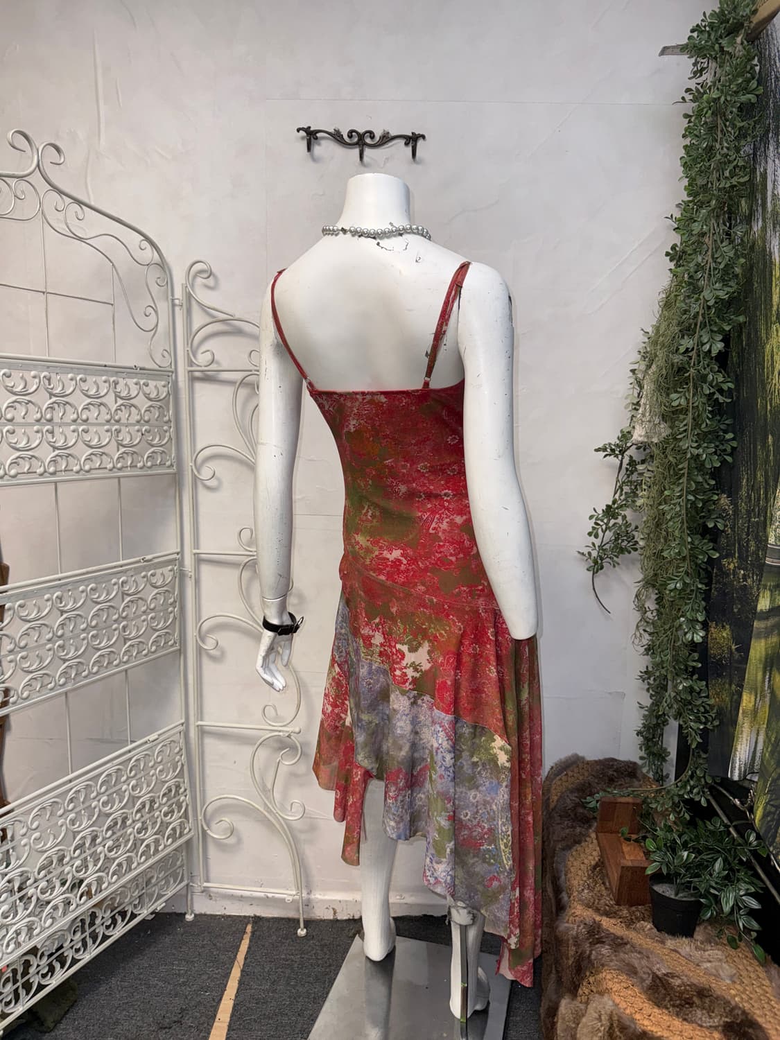 Abstract bohemian mesh asymmetrical ops 상품이미지3