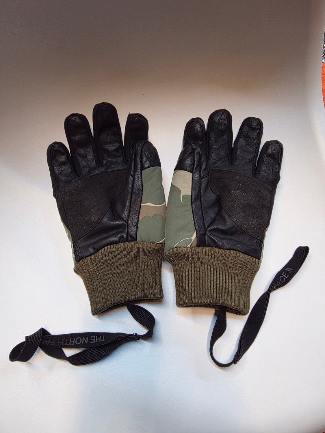 노스페이스 프리마로프트 일본판 카모 장갑 M 상품이미지2