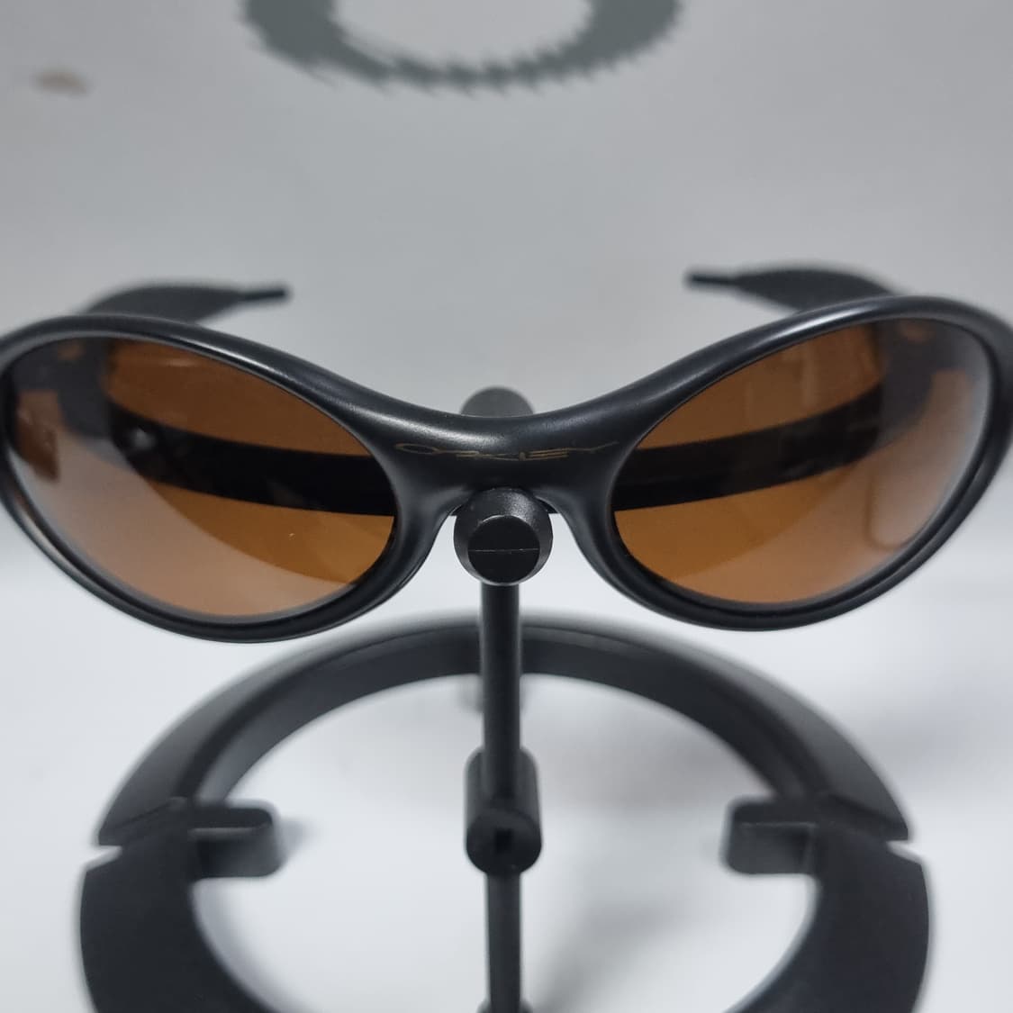 오클리 뉴 아이자켓 블랙 새렌즈 상품이미지3