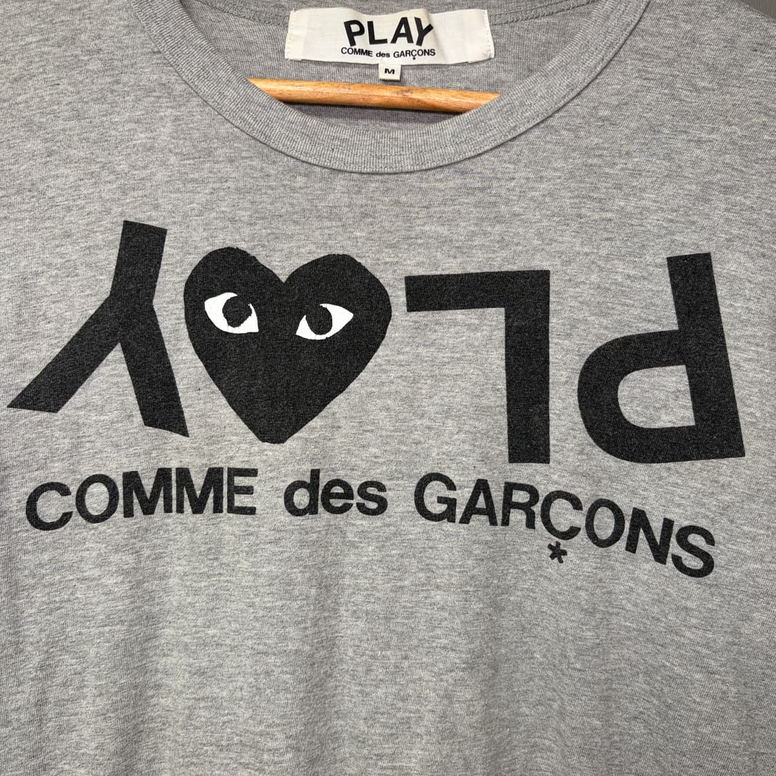 플레이 꼼데가르송 Upside Down Play Logo T-Shirt 상품이미지3