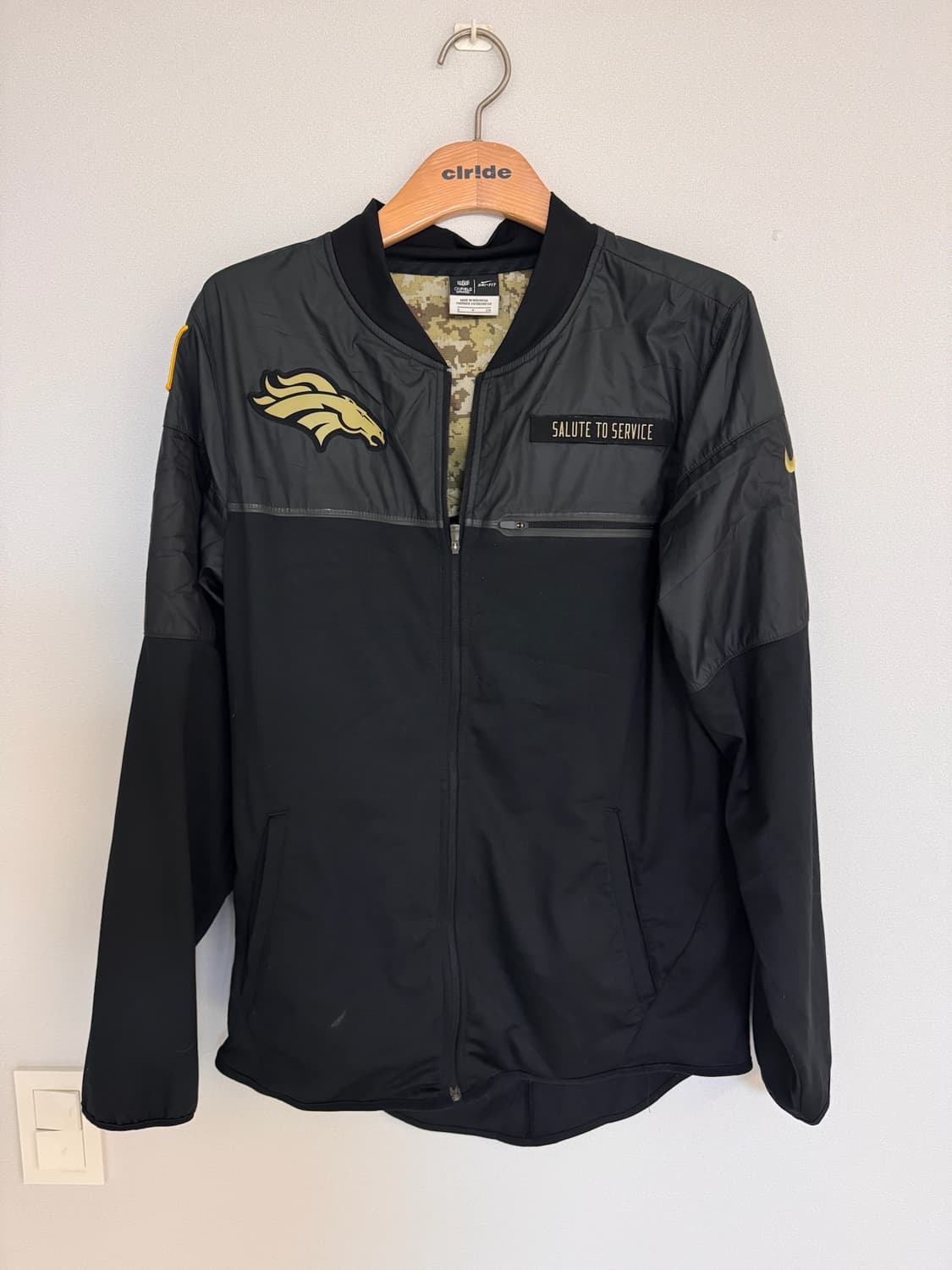 나이키 NFL 밀리터리 봄버 자켓 상품이미지1