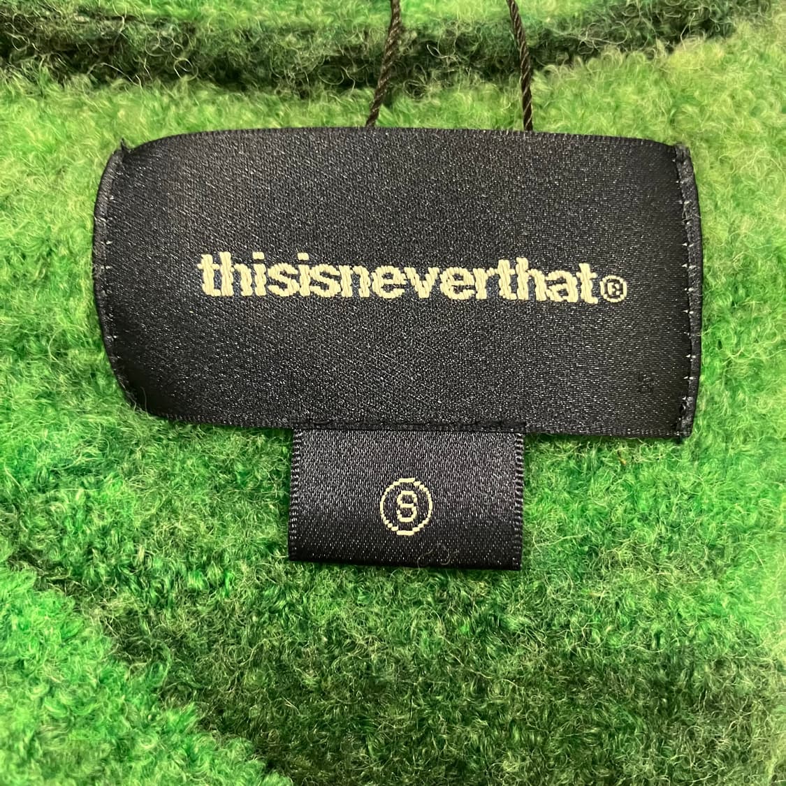 690 디스이즈네버댓 스트라이프 니트 상품이미지3