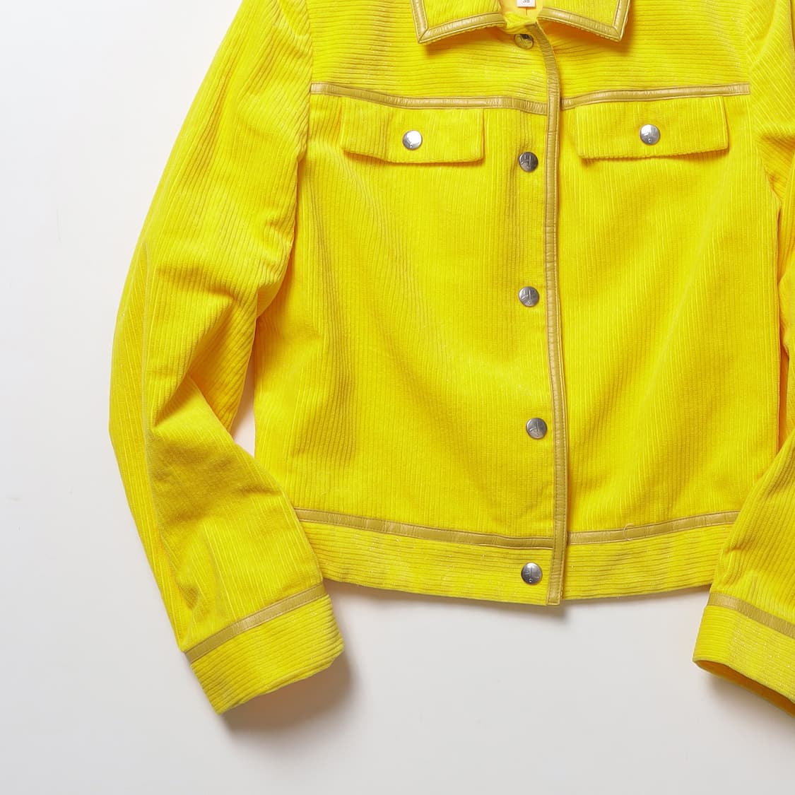 꾸레쥬 옐로우 코듀로이 자켓  상품이미지3