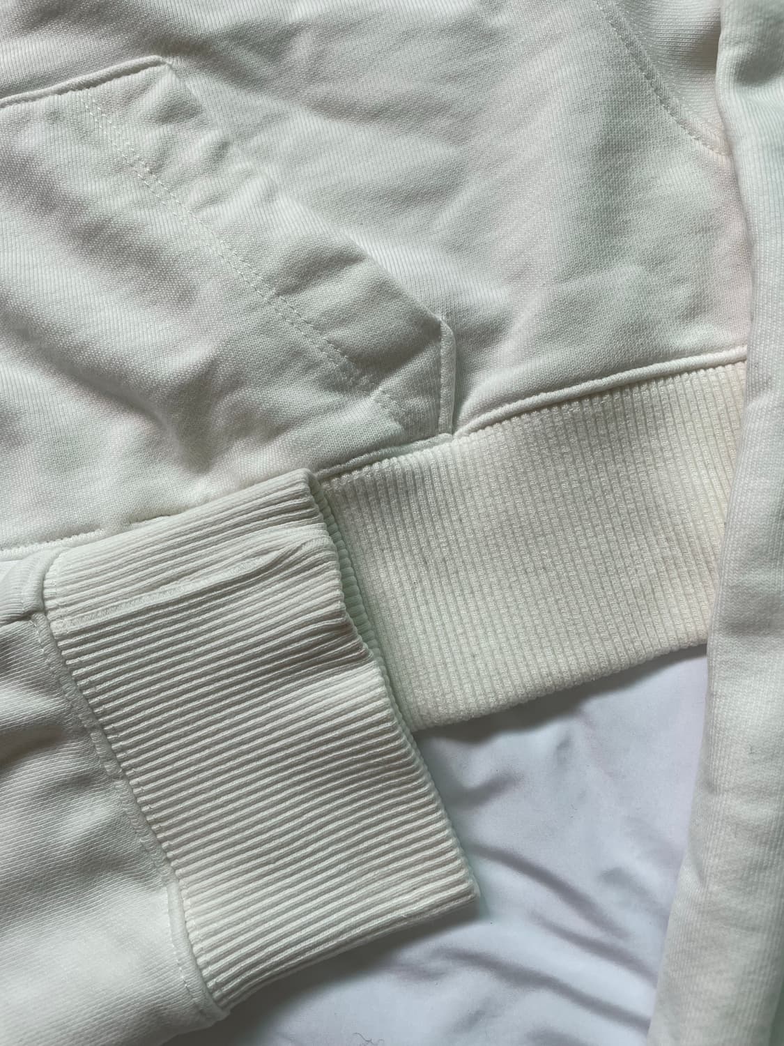 에스이오(s/e/o) CROPPED HOOD ZIP UP 상품이미지8