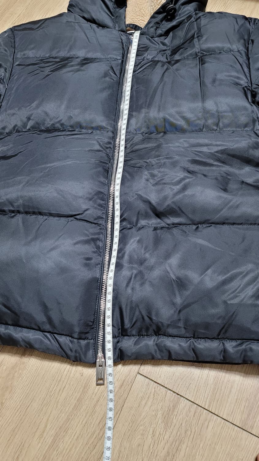 버버리 에코닐 패딩 S 상품이미지9