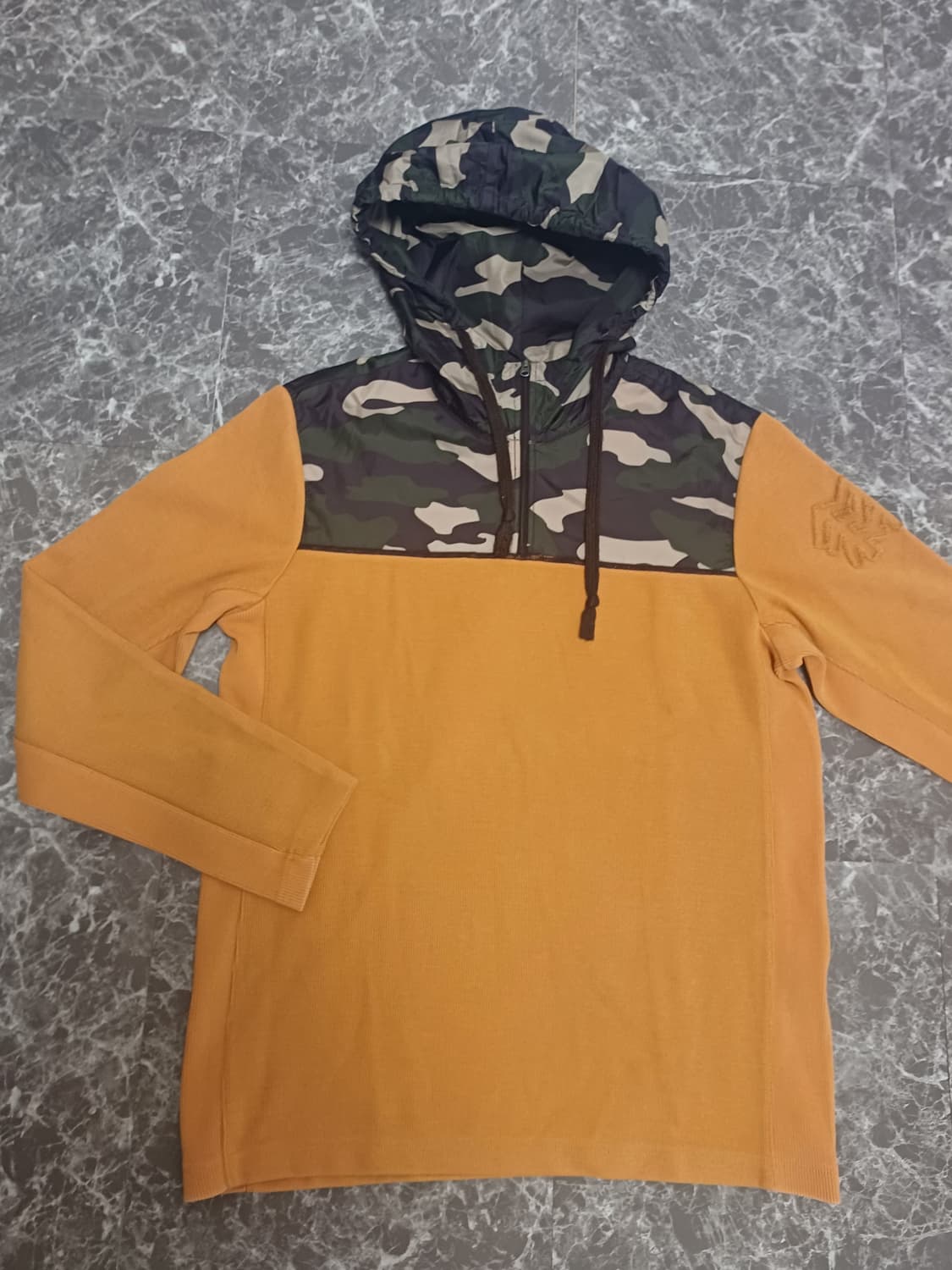 코오롱스포츠 카모 배색 후드티 M사이즈 (캐주얼/아웃도어) 상품이미지2