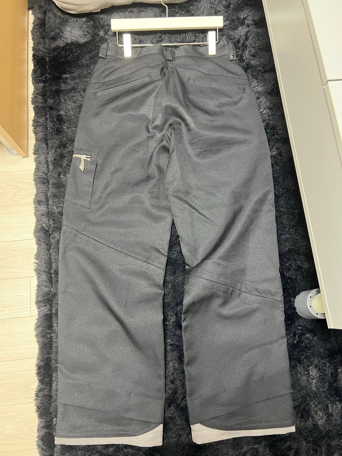 46) 큐레이티드 퍼레이드 221 03 TR BLACK 상품이미지3