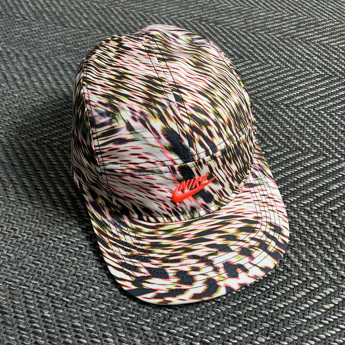 나이키 스우시 AW84 프린트 캠프캡 y 4751 상품이미지1