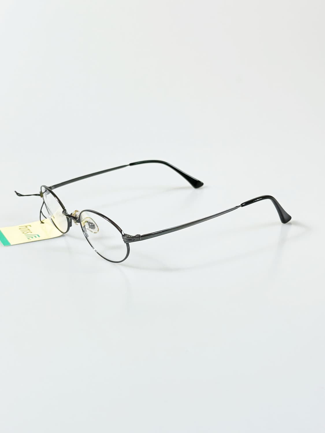 90s FUTIS 건메탈 슬림 오벌 프레임 빈티지 안경 상품이미지3