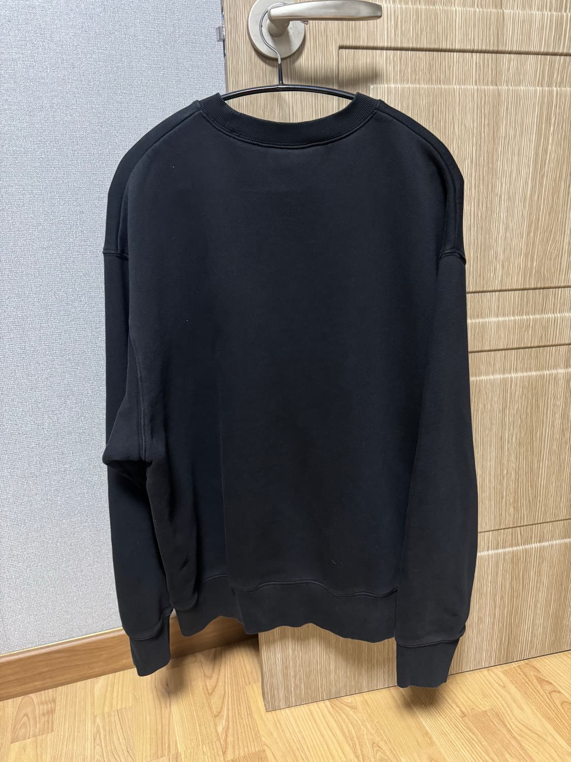 칼하트윕 맨투맨 22fw 상품이미지3