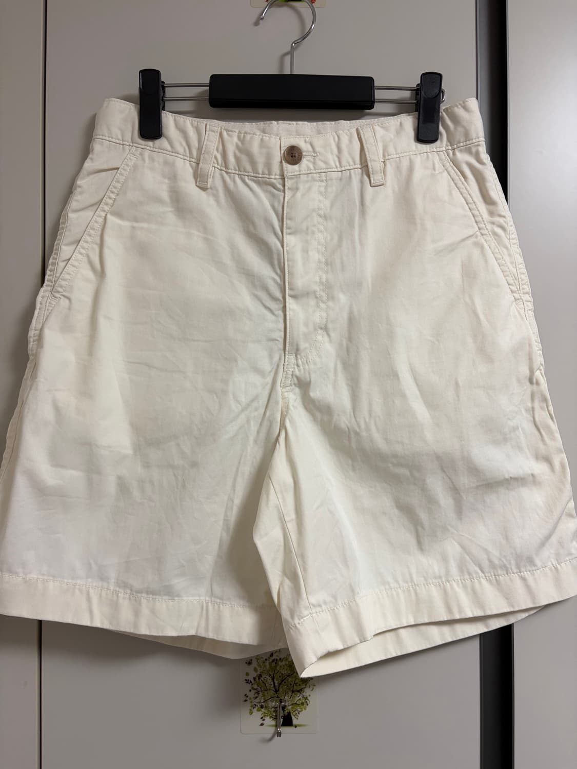 새상품 유니클로 x JW 앤더슨 치노 쇼트 반바지S 오프화이트 상품이미지2