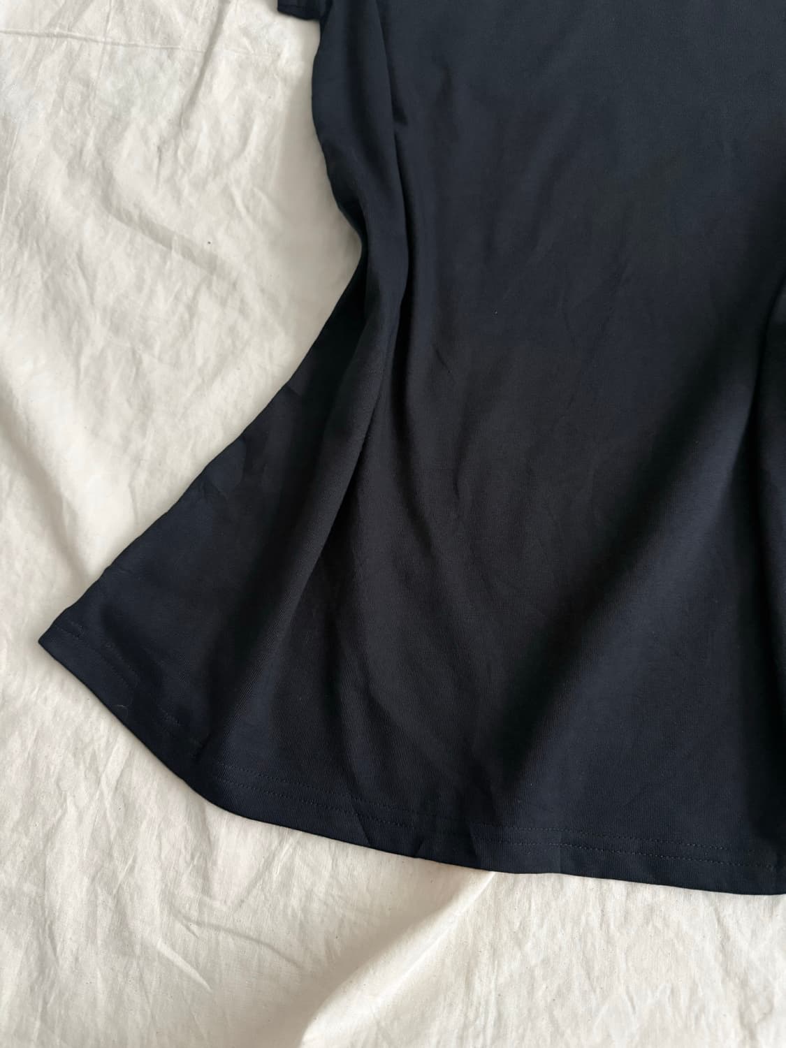 산리오 헬로키티 블랙 반팔탑(새상품) 상품이미지5