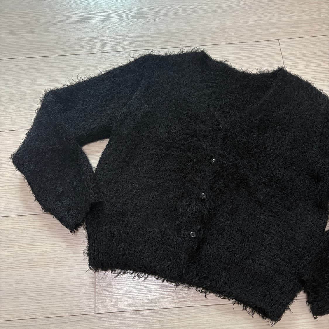 에이블리 애니원모어 앙고라 니트 가디건 상품이미지3