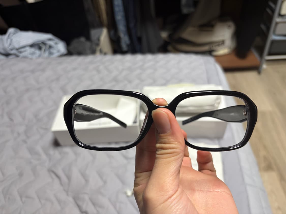 젠틀몬스터 마르지엘라 mm212 블랙클리어 상품이미지3